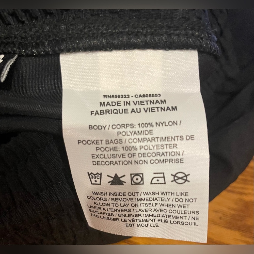 NWT Nike ACG Trail Short, black, size XS, 5 inch inseam - Picture 7 of 9